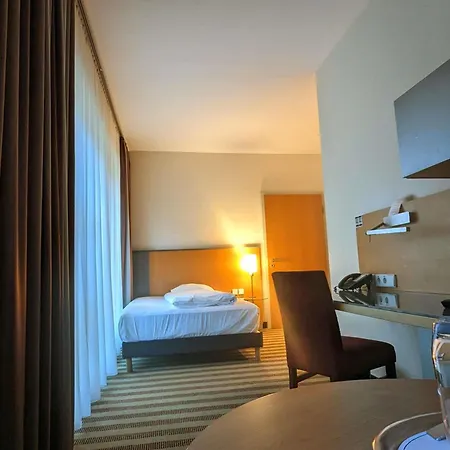 Mercure Hotel Aachen Am Dom-3