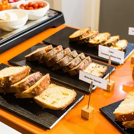 Ibis Styles Bayonne-2