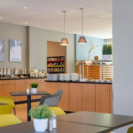 Ibis Hotel Frankfurt Messe West-3