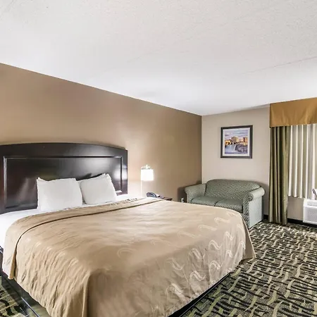 Quality Inn Rochester West-2