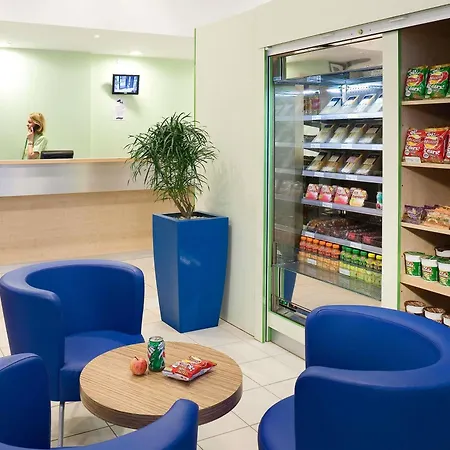 Ibis Budget Cergy St Christophe-3
