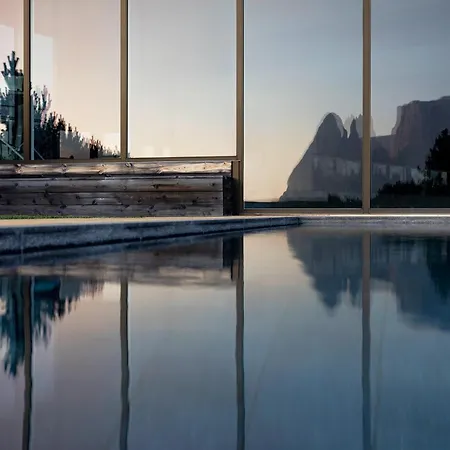 Alpina Dolomites-3