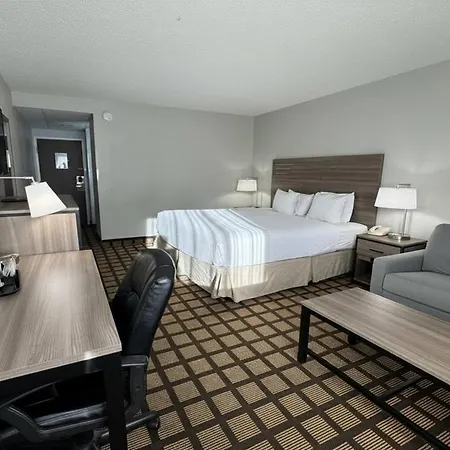 Baymont By Wyndham Queensbury/Lake George-3