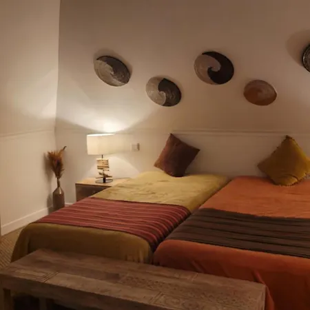 Le Manoir des Pélies Gîte et Chambres d'hôtes de charme à 6kms de Conques Spa, Piscine, Rivière, Thermes de Cransac-2