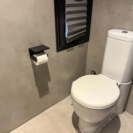 The Black Boutique -- Turistea Suites-2