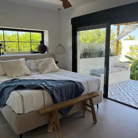 Casanoa Boutique Guest Suites-3