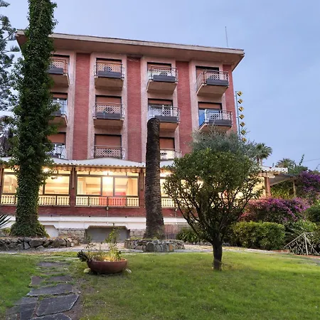 Hotel Astoria-2