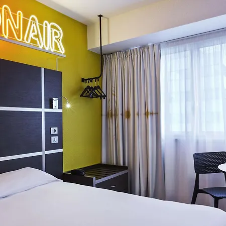 ibis Styles Massy Opéra-3