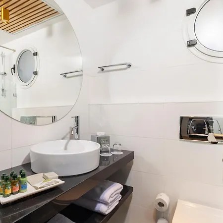 Savoy Sea Side Hotel (Adults Only)-3