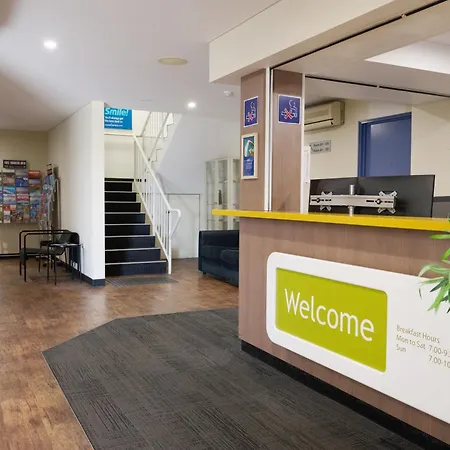 Ibis Budget Perth Airport-3