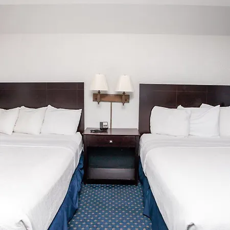 Chateau Hotel And Conference Center-3