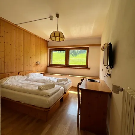 Hotel D'La Varda-3