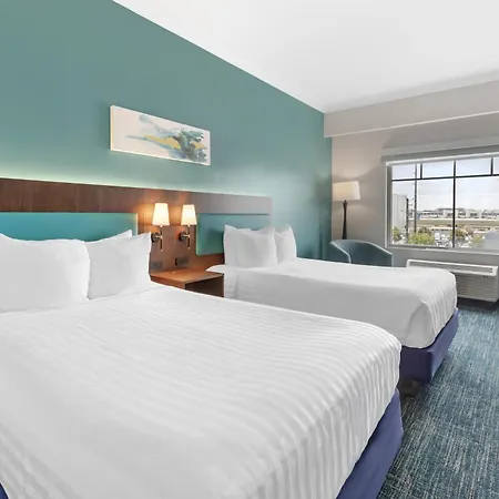 Best Western Plus Miami Airport North Hotel&Suites-2