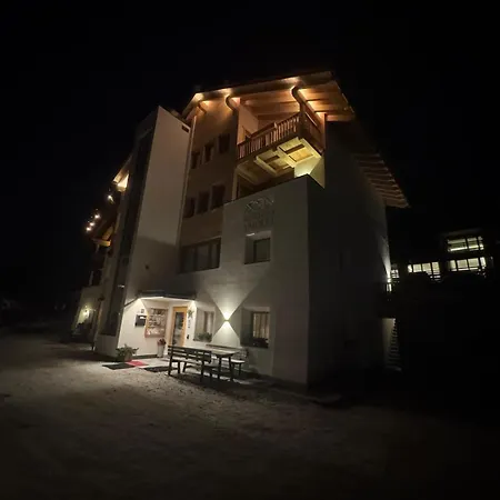 Residence Vajolet San Cassiano-3