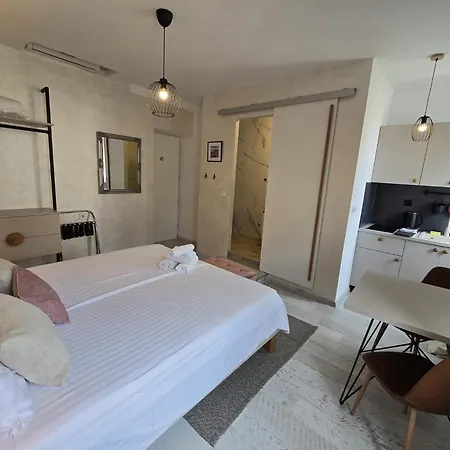 Studio Apartments - Pula City Center-2