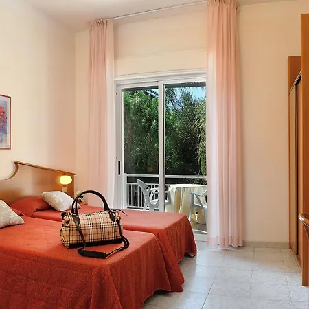 Raffy Family & Bike Hotel-3