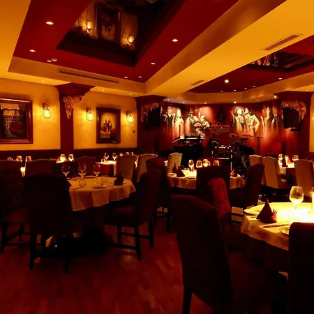 Art Palace Suites & Spa-3