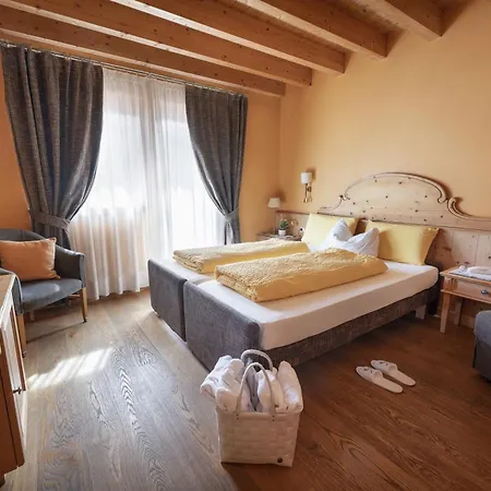 Bio Hotel Villa Cecilia-3