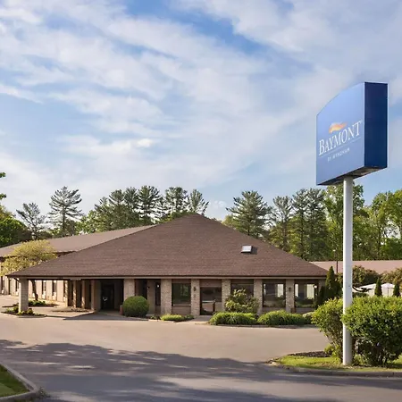 Baymont By Wyndham Logan-3
