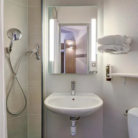 B&B HOTEL BEAUNE Nord-3