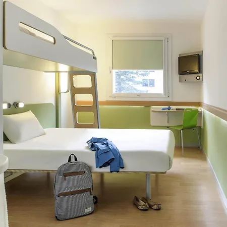 ibis budget Hamburg Altona-3