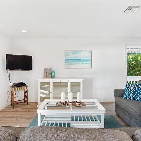 Escape Coastal Resort On Casey Key-2