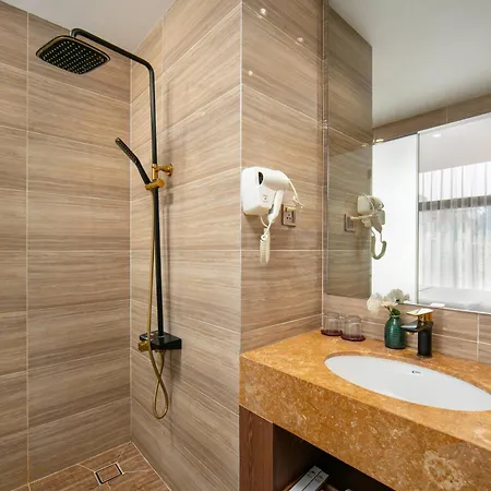 Nesta Hotel Saigon-2