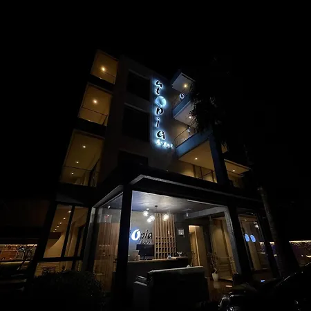 Hotel Utopia-3