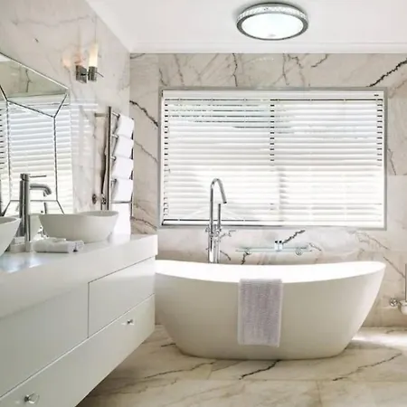 Alluvia Boutique Winery & Luxury Accommodation-2