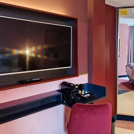 Holiday Inn - The Niu, Loco Munich North By Ihg-2