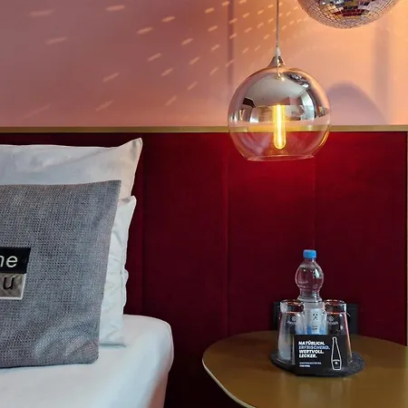 Holiday Inn - The Niu, Loco Munich North By Ihg-3