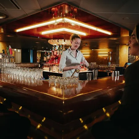 ss Rotterdam Hotel en Restaurants-3