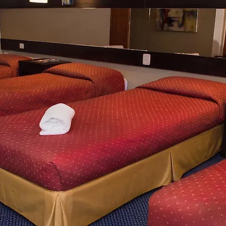 Marcopolo Suites Calafate-2