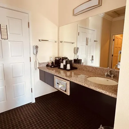 The Miramar Inn-2