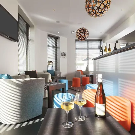 ibis Styles Saumur Gare Centre-3