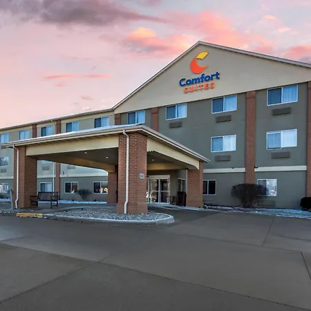 Comfort Suites Normal University Area-3