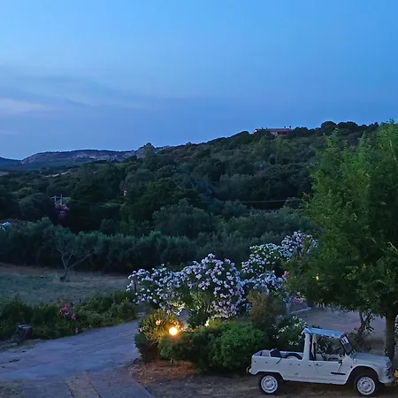 Villa Rosa in Surrau-2