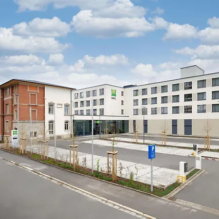 ibis Styles Coburg-2