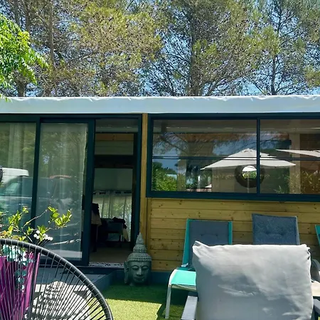 Bungalow de luxe de 60m2 dans camping 5 étoiles-2