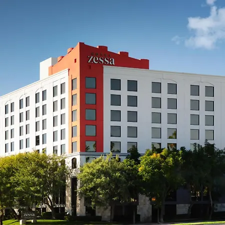 Hotel Zessa Orange County Airport, A Doubletree By Hilton-2