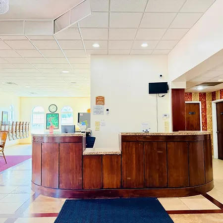 Travel Inn - Watertown Ny-2
