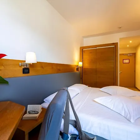 Royal Olympic Hotel-2