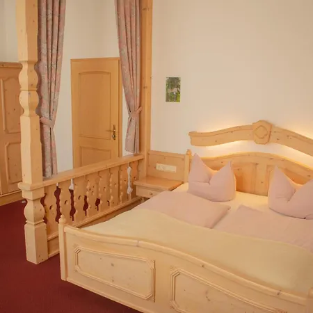Pension Haus Marga-2