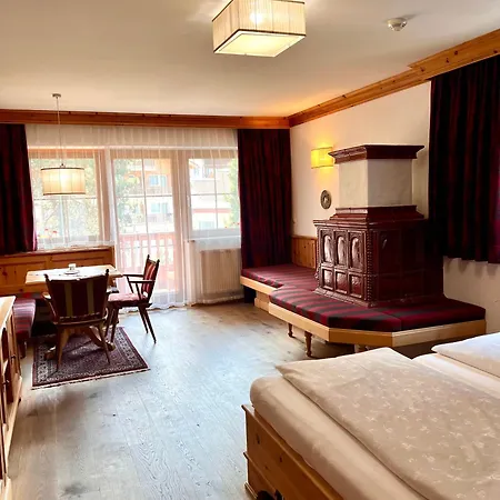 Hotel Garni Obermair-3