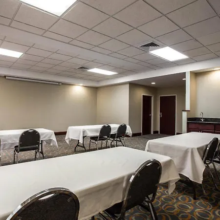 Comfort Inn & Suites Lumberton Central I-95-2