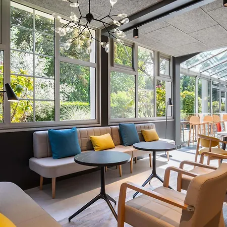 Ibis Paris Meudon Velizy-2