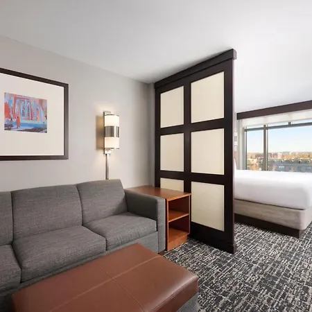 Hyatt Place Columbus/Osu-3