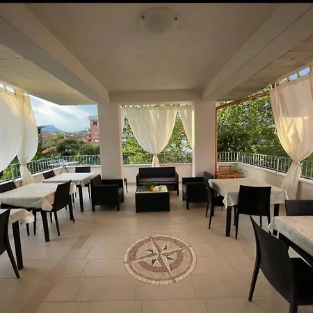 B&B Angelina-2