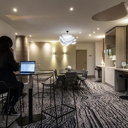 Mercure Grenoble Meylan-2