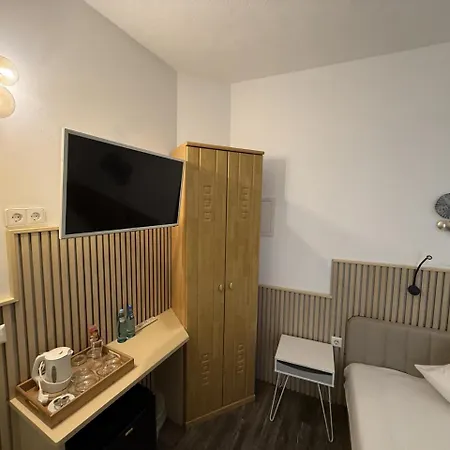 Hotel Thecorner-3